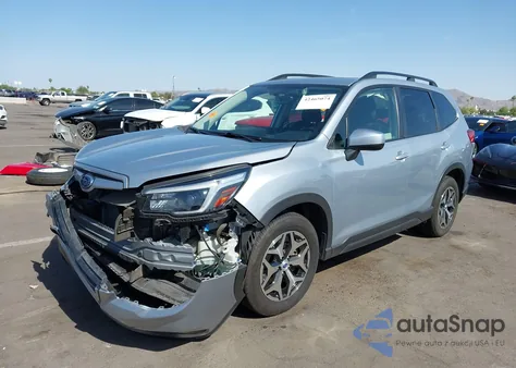 2021 Subaru Forester Premium z USA, uszkodzony, nr VIN JF2SKAJC3MH472204